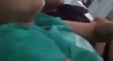 Hermosa mulata de grandes tetas se masturba en porno casero de señoras mexicanas la cama