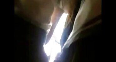 Puta pálida señoras adultas follando en excepcional soportada azotes por dos negros