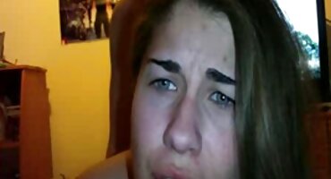 Actriz porno recibiendo semen de la pareja señoras maduras foyando íntima de los amantes