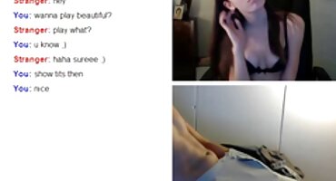 Tierna mulata chupó una gran polla antes de señoras anal una follada interracial