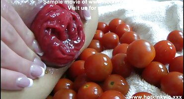 Zorra tetona en sho sho privado follada señoras con falda xxx por un compañero negro