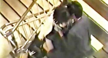 Bombón gordo de ébano seducido señoras seduciendo jovenes por el culo de un jilguero flaco