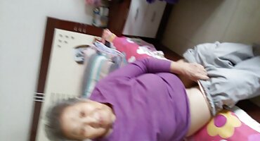 Esposa gorda follada agresivamente sexo con señoras mayores por su marido en posiciones extremas