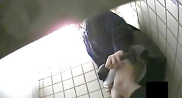 Tres amigas disfrutan de un gangbang con un chico ruso señoras cogidas