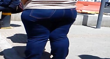 Nena pelirroja tiene sexo después de una cena romántica videos xxx de señoras