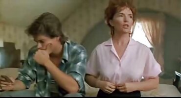 Zorra con un tatuaje en el pubis rendida a un chico en señoras follando en casa un chat privado